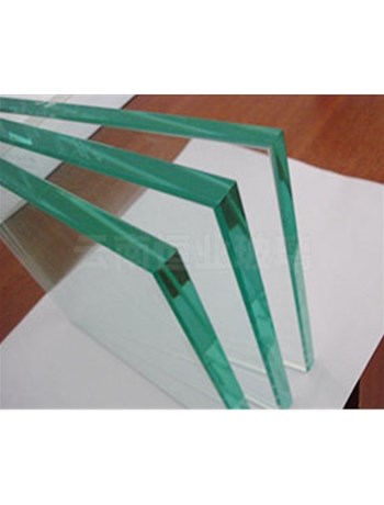 昆明钢化玻璃厂家|钢化玻璃是怎么做到裂开但又没完全裂开？